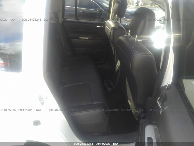 Photo 7 VIN: 1C4NJCEA1GD648293 - JEEP COMPASS 