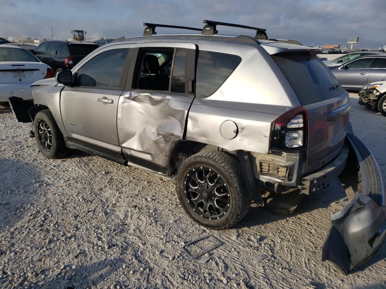 Photo 1 VIN: 1C4NJCEA1GD703423 - JEEP COMPASS 