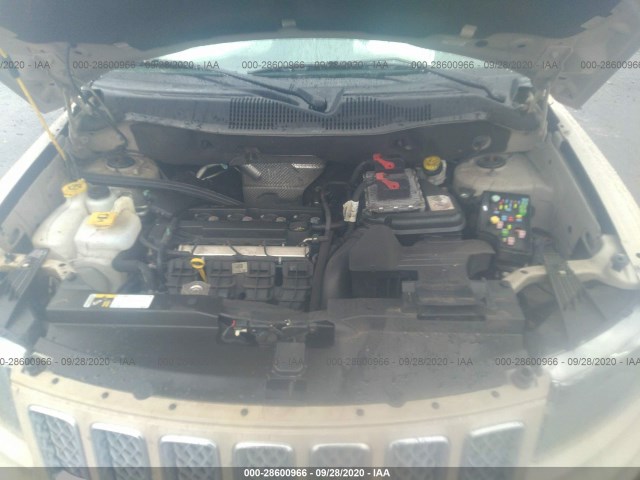 Photo 9 VIN: 1C4NJCEA1GD774539 - JEEP COMPASS 