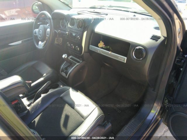 Photo 4 VIN: 1C4NJCEA1GD816627 - JEEP COMPASS 