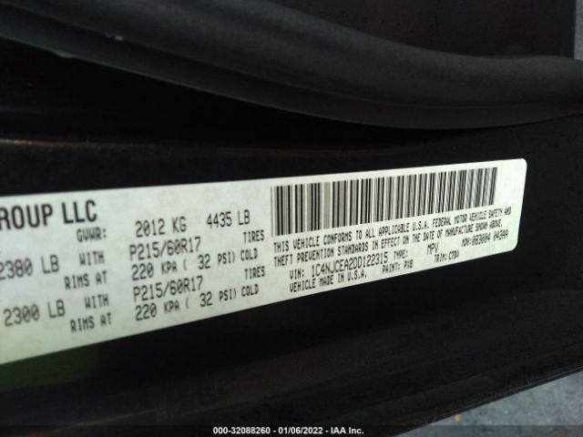 Photo 8 VIN: 1C4NJCEA2DD122315 - JEEP COMPASS 