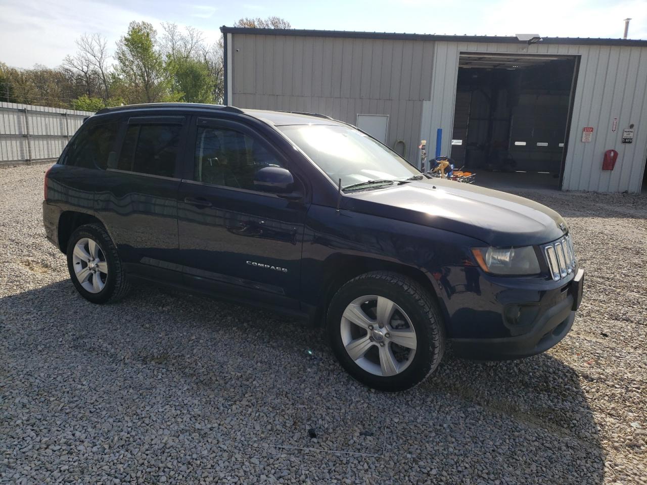 Photo 3 VIN: 1C4NJCEA2ED603800 - JEEP COMPASS 