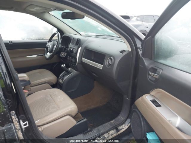 Photo 4 VIN: 1C4NJCEA2GD675728 - JEEP COMPASS 