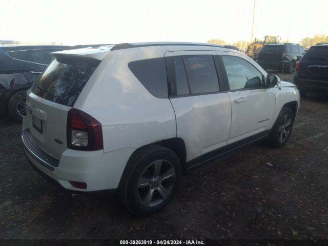 Photo 3 VIN: 1C4NJCEA2GD720330 - JEEP COMPASS 