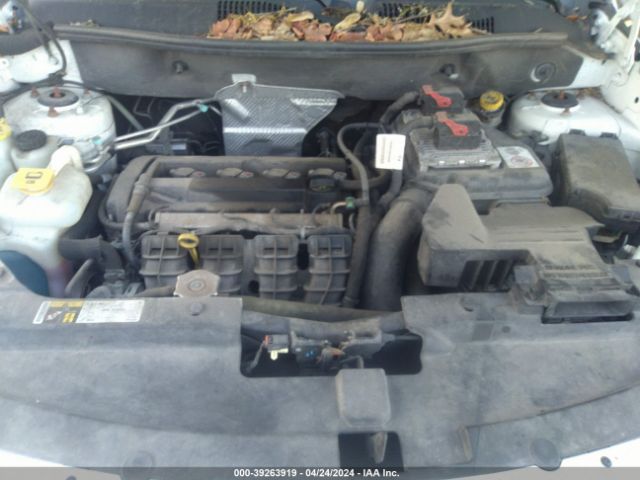 Photo 9 VIN: 1C4NJCEA2GD720330 - JEEP COMPASS 