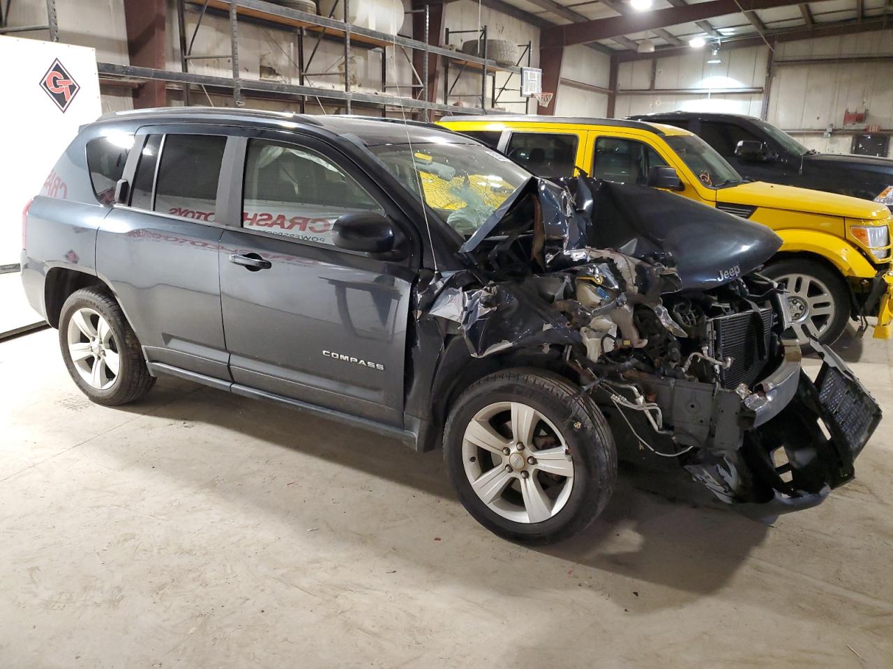 Photo 3 VIN: 1C4NJCEA3ED602283 - JEEP COMPASS 