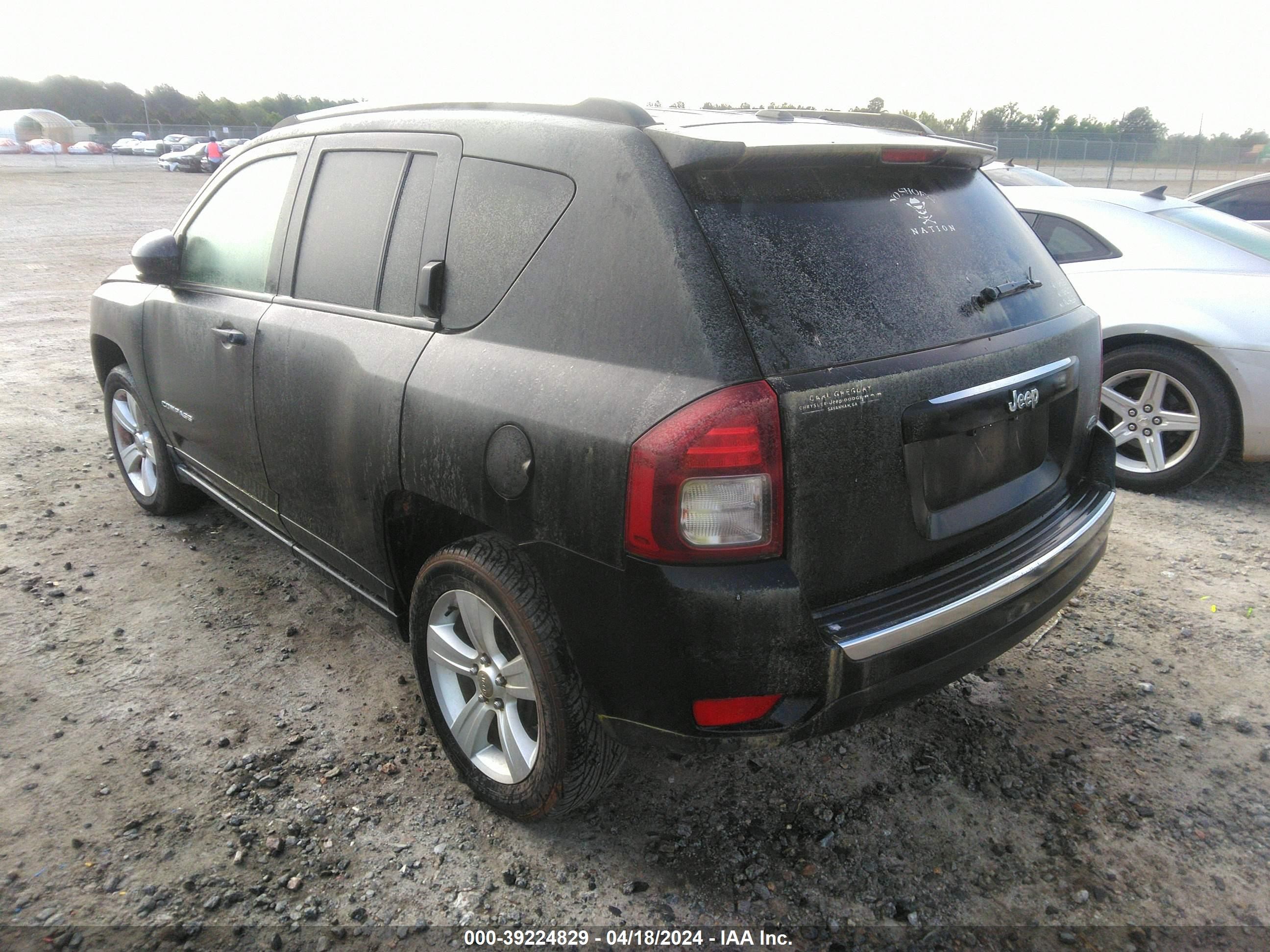 Photo 2 VIN: 1C4NJCEA3FD192747 - JEEP COMPASS 