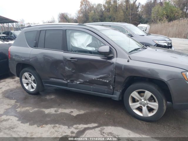 Photo 5 VIN: 1C4NJCEA3FD398747 - JEEP COMPASS 