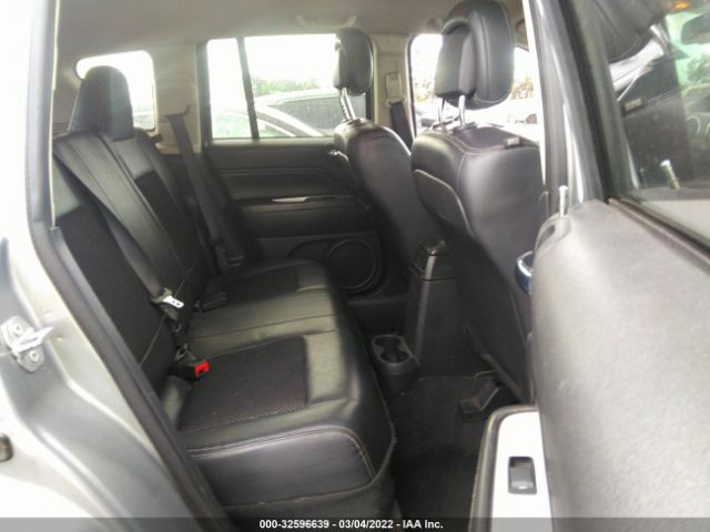 Photo 7 VIN: 1C4NJCEA3GD744801 - JEEP COMPASS 