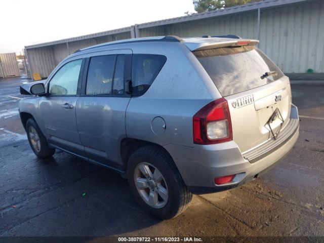 Photo 2 VIN: 1C4NJCEA3GD773506 - JEEP COMPASS 