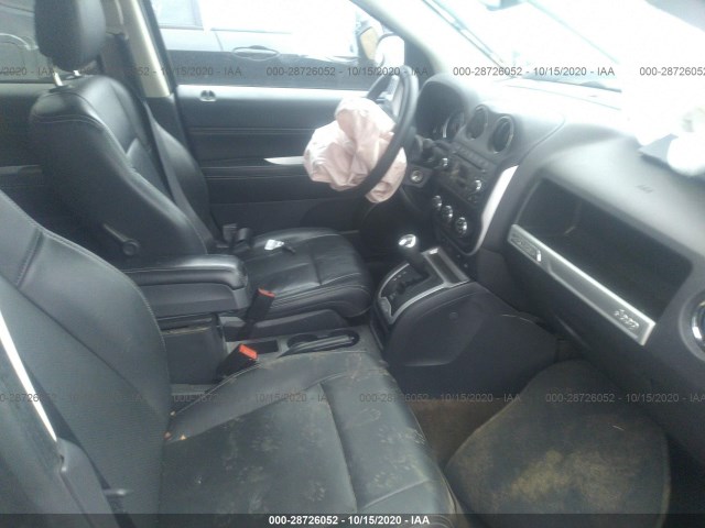 Photo 4 VIN: 1C4NJCEA4GD720412 - JEEP COMPASS 