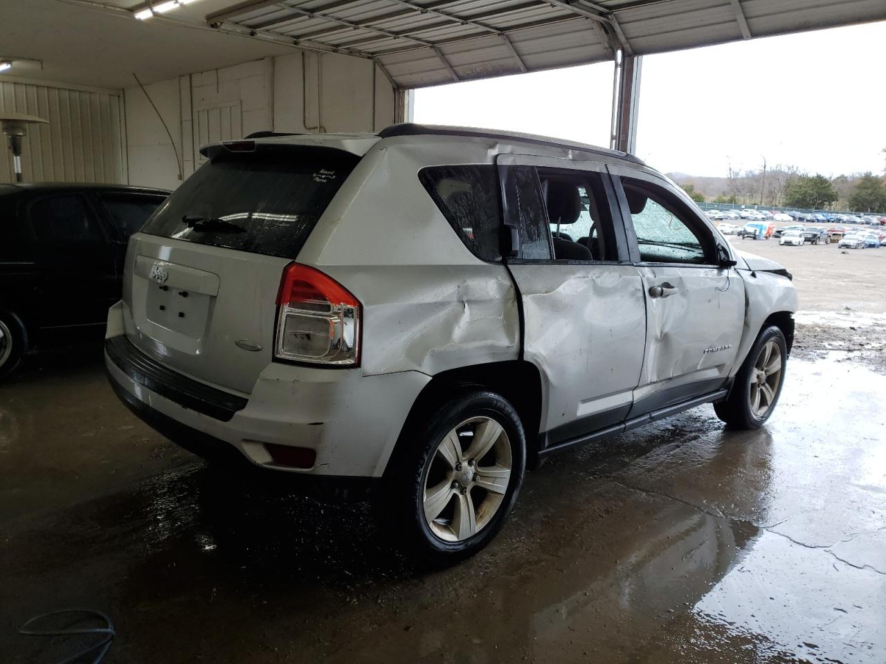 Photo 2 VIN: 1C4NJCEA5CD636979 - JEEP COMPASS 