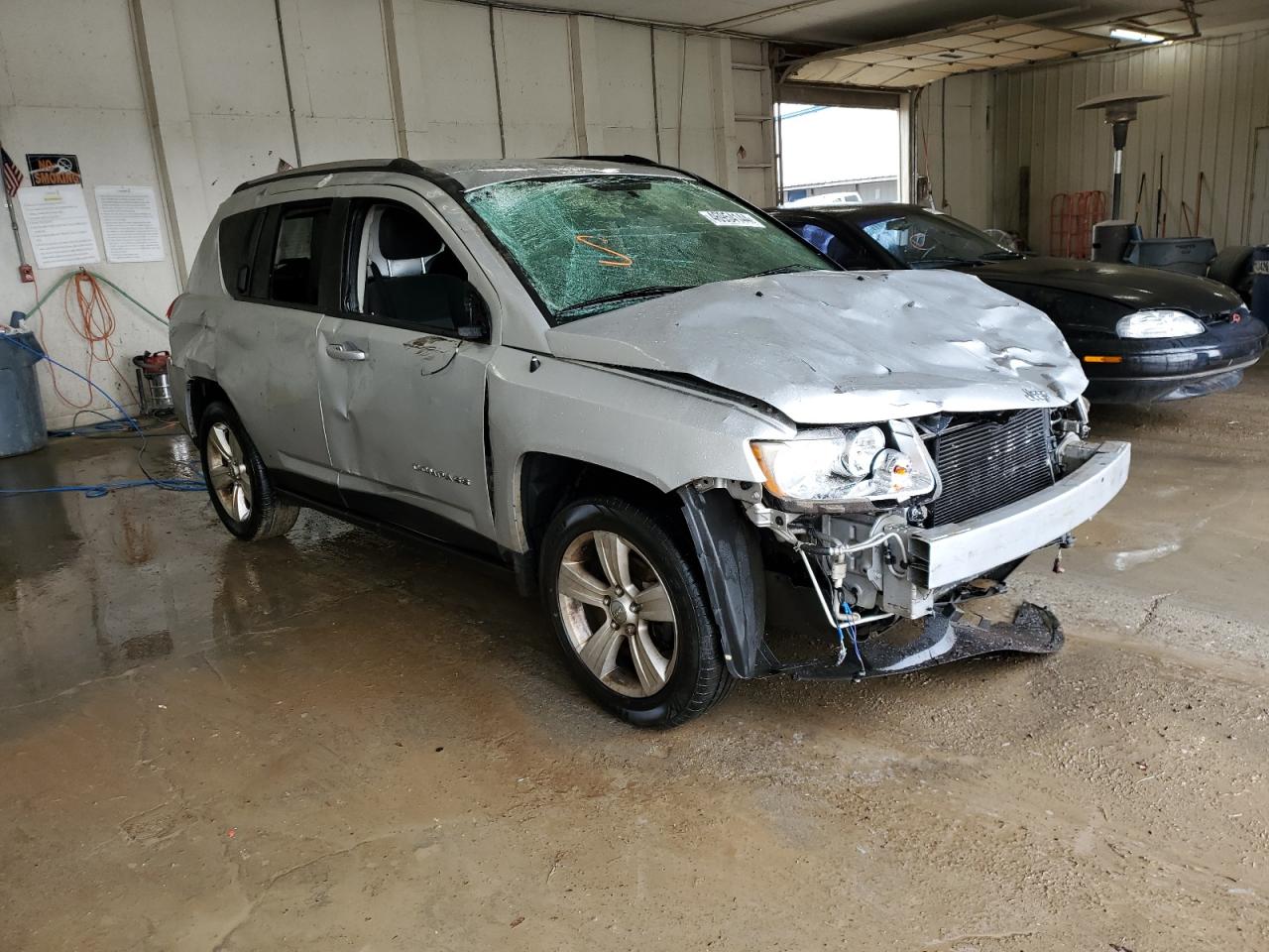 Photo 3 VIN: 1C4NJCEA5CD636979 - JEEP COMPASS 