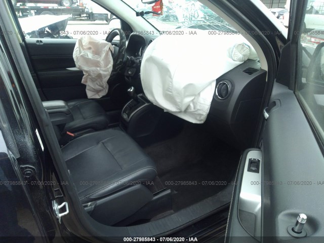 Photo 4 VIN: 1C4NJCEA5ED757661 - JEEP COMPASS 