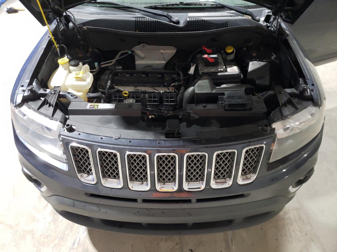 Photo 11 VIN: 1C4NJCEA5FD126491 - JEEP COMPASS 