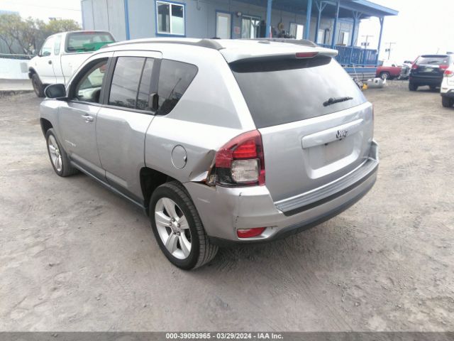 Photo 5 VIN: 1C4NJCEA5GD640858 - JEEP COMPASS 