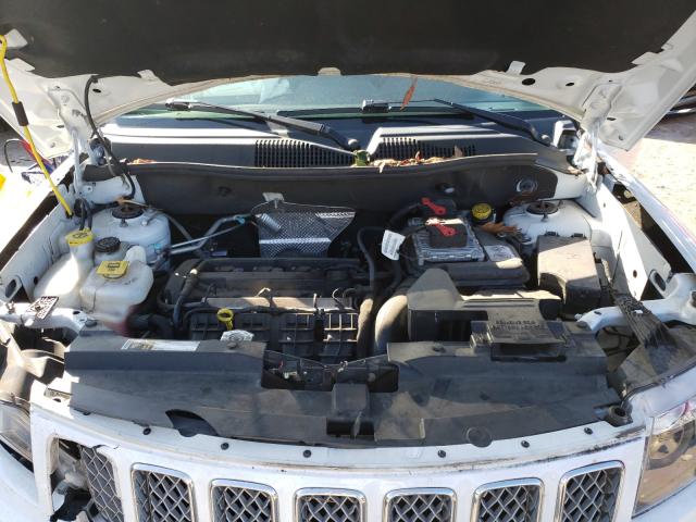 Photo 6 VIN: 1C4NJCEA5GD703523 - JEEP COMPASS LA 