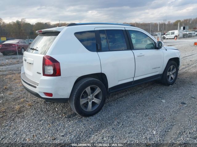 Photo 3 VIN: 1C4NJCEA6GD760782 - JEEP COMPASS 