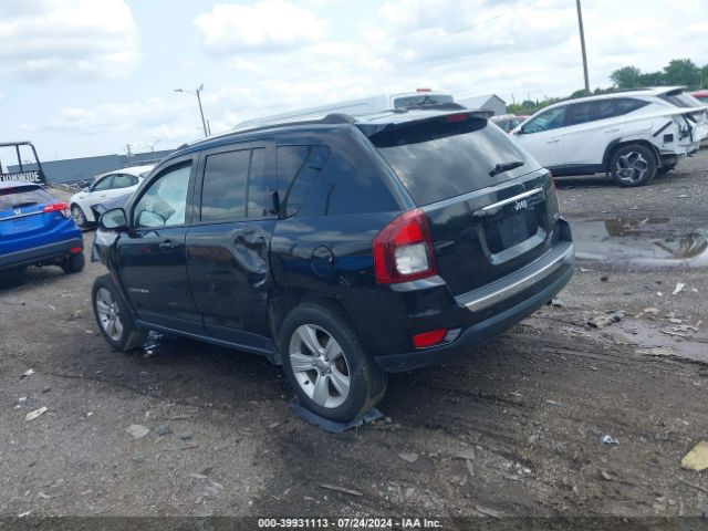 Photo 2 VIN: 1C4NJCEA7FD111104 - JEEP COMPASS LA 