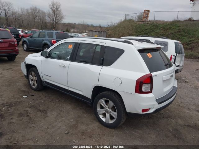 Photo 2 VIN: 1C4NJCEA7GD633524 - JEEP COMPASS 