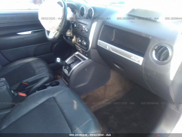 Photo 4 VIN: 1C4NJCEA7HD151427 - JEEP COMPASS 