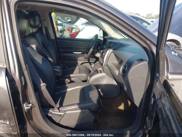 Photo 4 VIN: 1C4NJCEA8GD609149 - JEEP COMPASS 