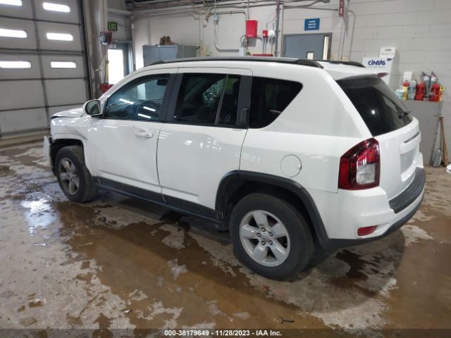 Photo 2 VIN: 1C4NJCEA9GD766821 - JEEP COMPASS 