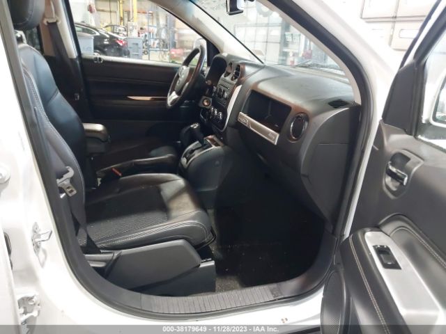 Photo 4 VIN: 1C4NJCEA9GD766821 - JEEP COMPASS 