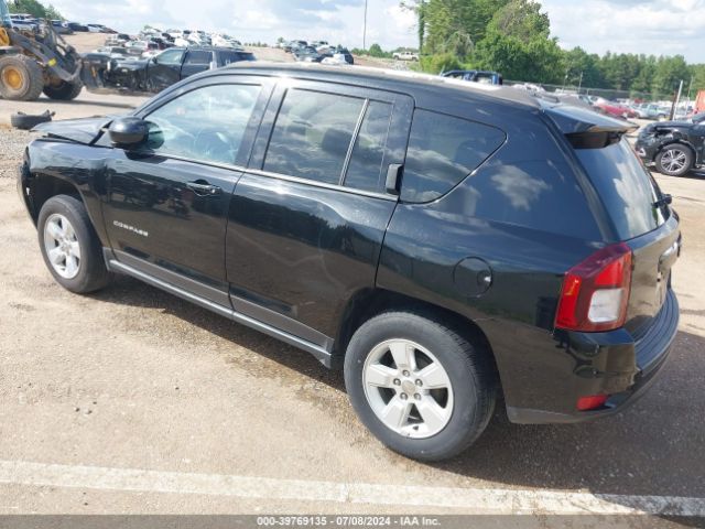 Photo 2 VIN: 1C4NJCEAXGD744231 - JEEP COMPASS 