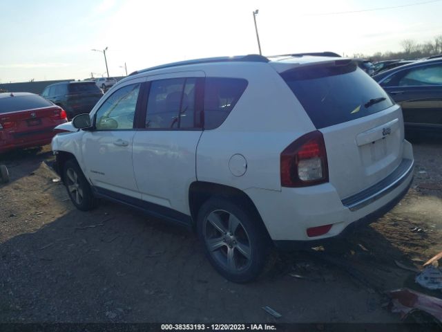 Photo 2 VIN: 1C4NJCEAXGD800880 - JEEP COMPASS 