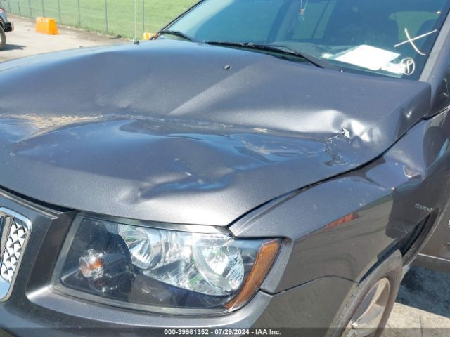 Photo 5 VIN: 1C4NJCEAXGD815587 - JEEP COMPASS 