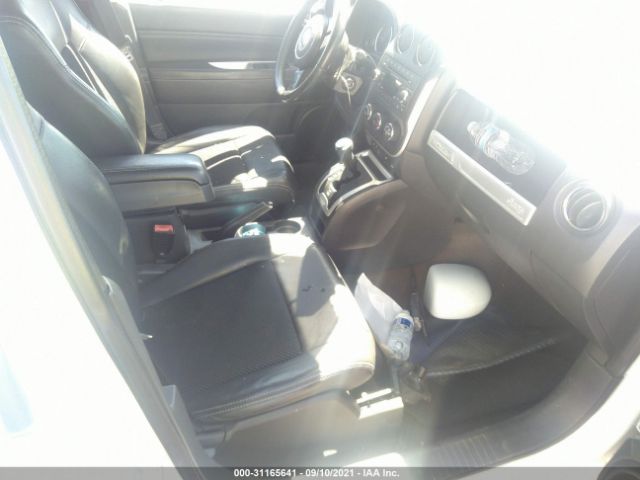 Photo 4 VIN: 1C4NJCEB0ED708053 - JEEP COMPASS 