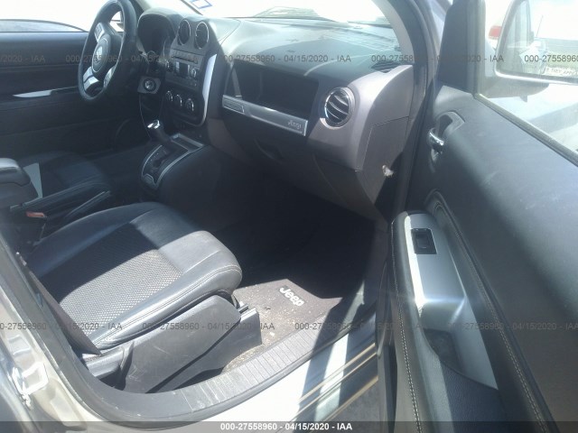 Photo 4 VIN: 1C4NJCEB0GD583008 - JEEP COMPASS 