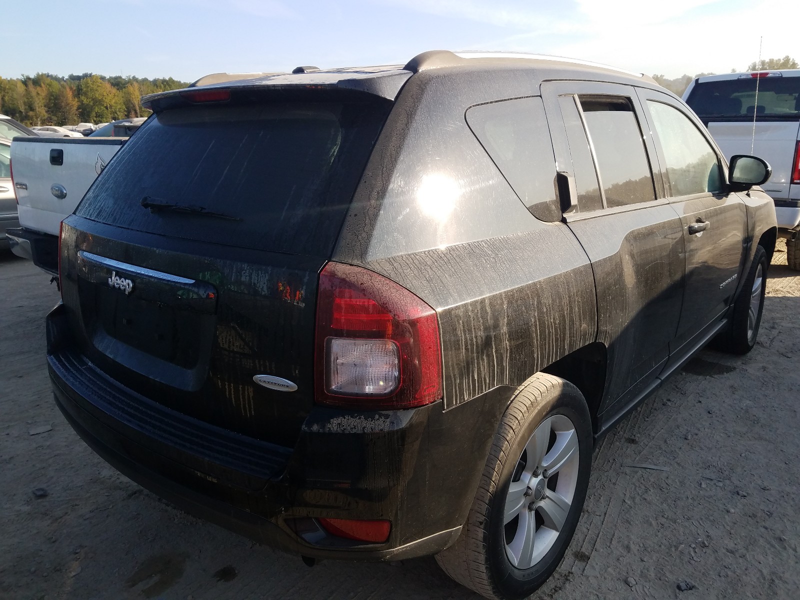 Photo 3 VIN: 1C4NJCEB1ED890815 - JEEP COMPASS 