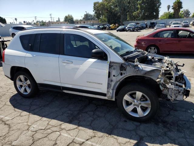 Photo 3 VIN: 1C4NJCEB2CD580055 - JEEP COMPASS 