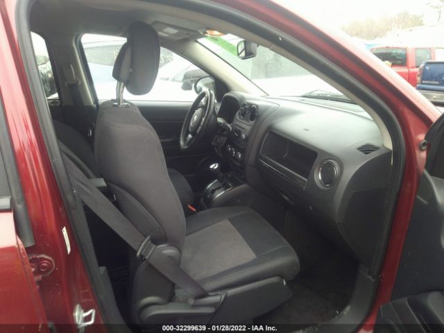 Photo 4 VIN: 1C4NJCEB3CD694842 - JEEP COMPASS 