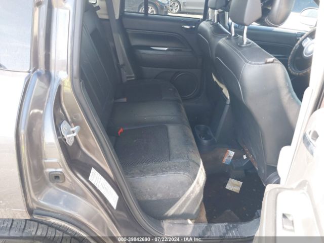 Photo 7 VIN: 1C4NJCEB3GD664472 - JEEP COMPASS 