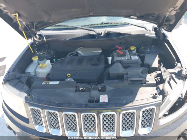 Photo 9 VIN: 1C4NJCEB4FD367113 - JEEP COMPASS 