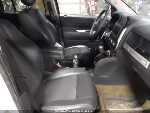 Photo 4 VIN: 1C4NJCEB4GD543448 - JEEP COMPASS 