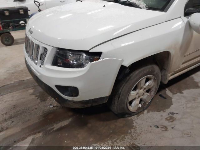 Photo 5 VIN: 1C4NJCEB4GD543448 - JEEP COMPASS 