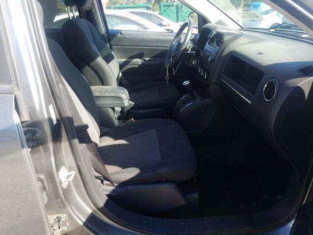 Photo 4 VIN: 1C4NJCEB5DD187832 - JEEP COMPASS LA 