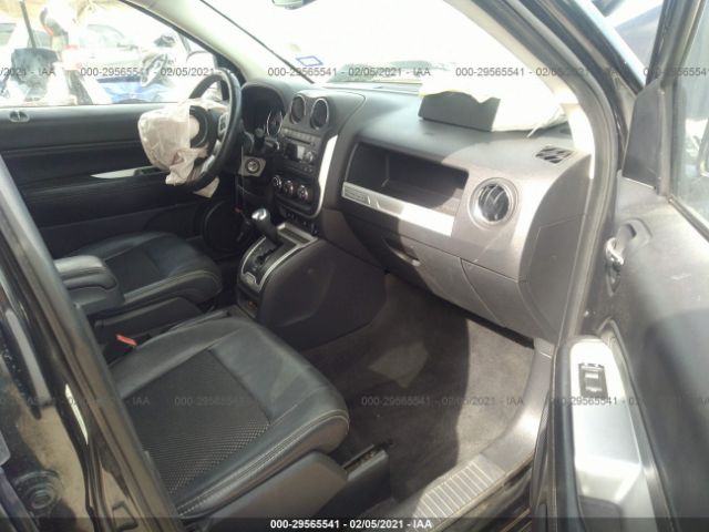 Photo 4 VIN: 1C4NJCEB5HD182474 - JEEP COMPASS 