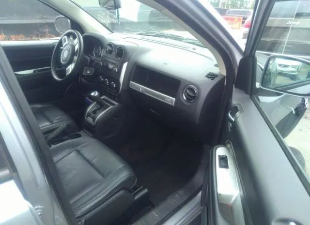 Photo 4 VIN: 1C4NJCEB6HD185416 - JEEP COMPASS 