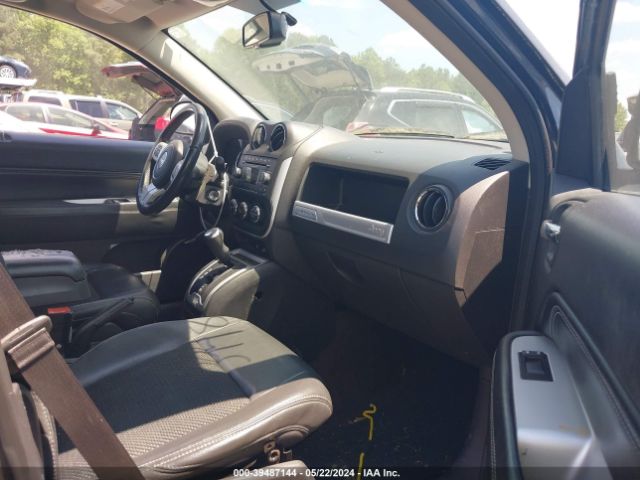 Photo 4 VIN: 1C4NJCEB8ED628449 - JEEP COMPASS 