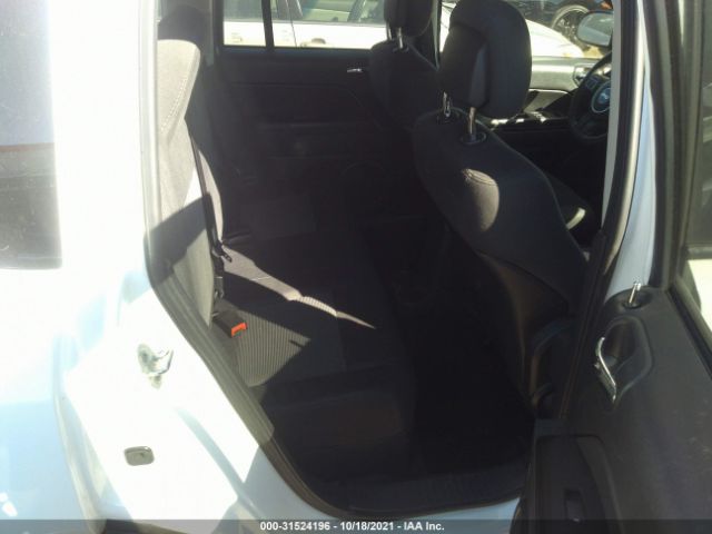 Photo 7 VIN: 1C4NJCEB9CD618249 - JEEP COMPASS 