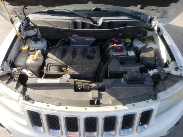 Photo 6 VIN: 1C4NJCEBXDD166099 - JEEP COMPASS LA 