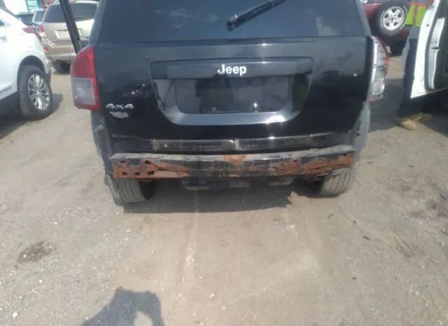 Photo 5 VIN: 1C4NJDAB0CD685768 - JEEP COMPASS 