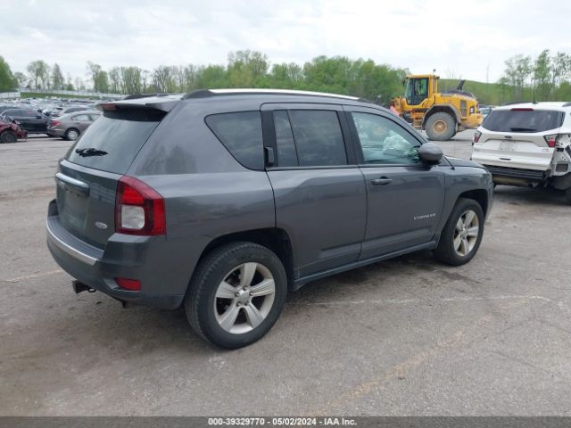 Photo 3 VIN: 1C4NJDAB0GD579228 - JEEP COMPASS 