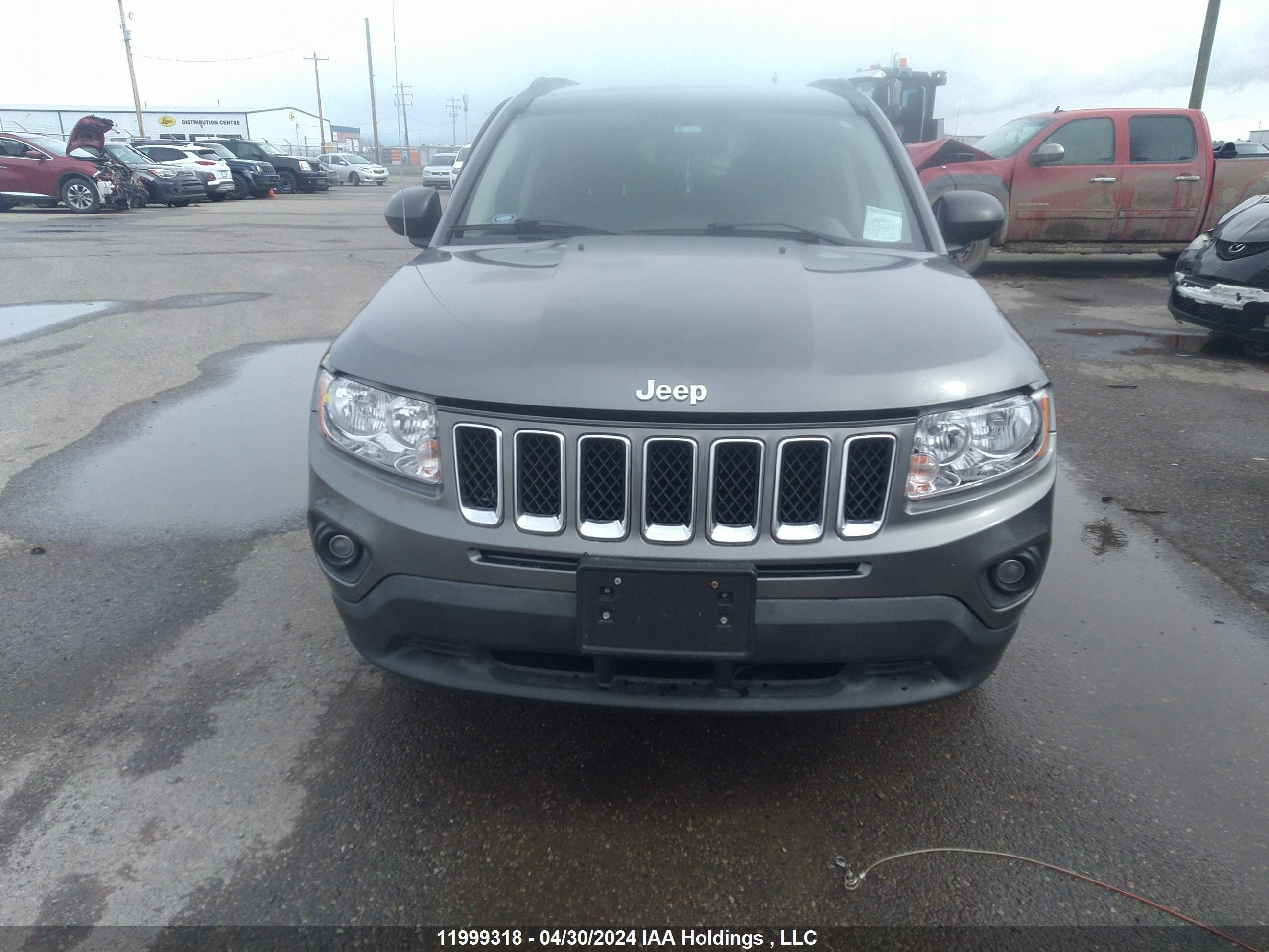 Photo 11 VIN: 1C4NJDAB5CD641880 - JEEP COMPASS 