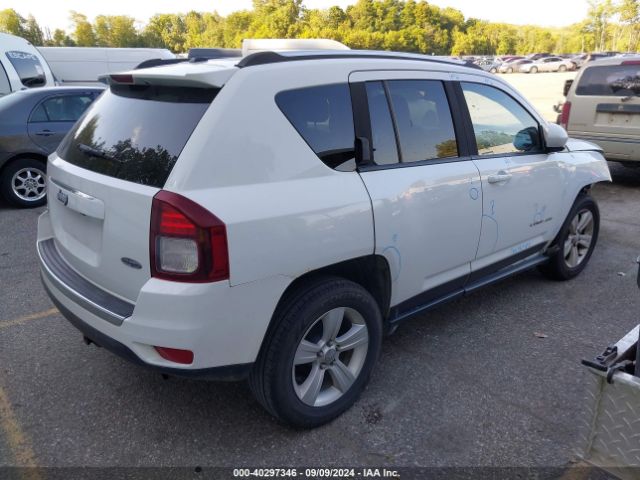 Photo 3 VIN: 1C4NJDAB5GD637074 - JEEP COMPASS 